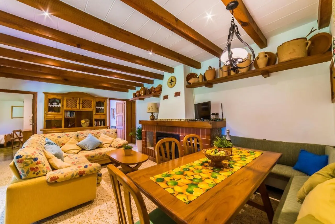 Sort Llarga Guest House Pollenca Country house